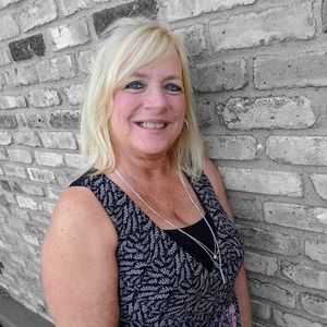 Meet your Posher, Mary jo